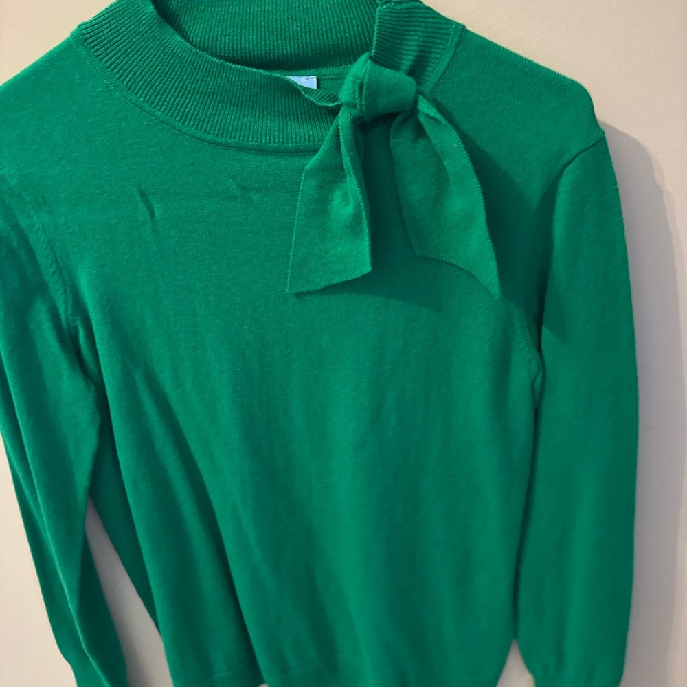 CeCe Vibrant Green Cowl Neck Sweater with Bow